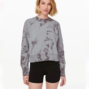 Lululemon Ready to Roll CrewShibori Gris Magnum sweatshirt cropped top crewneck